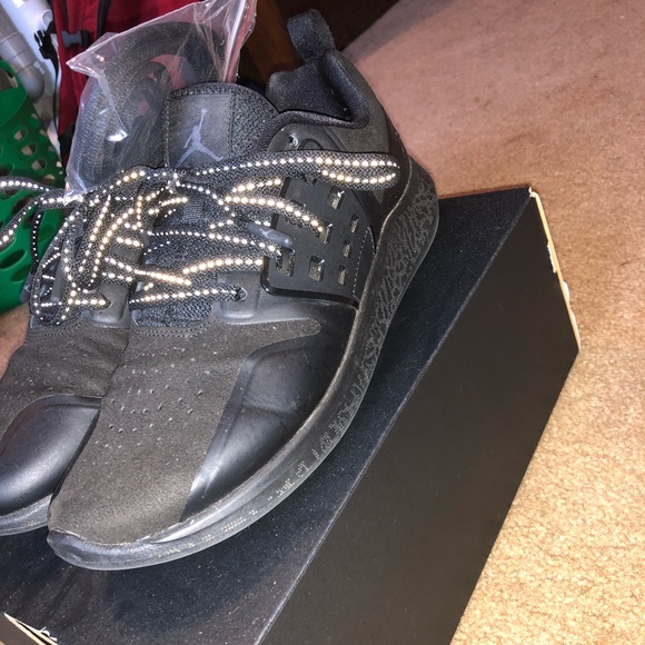 Jordan’s grind shoe - Picture 3 of 4